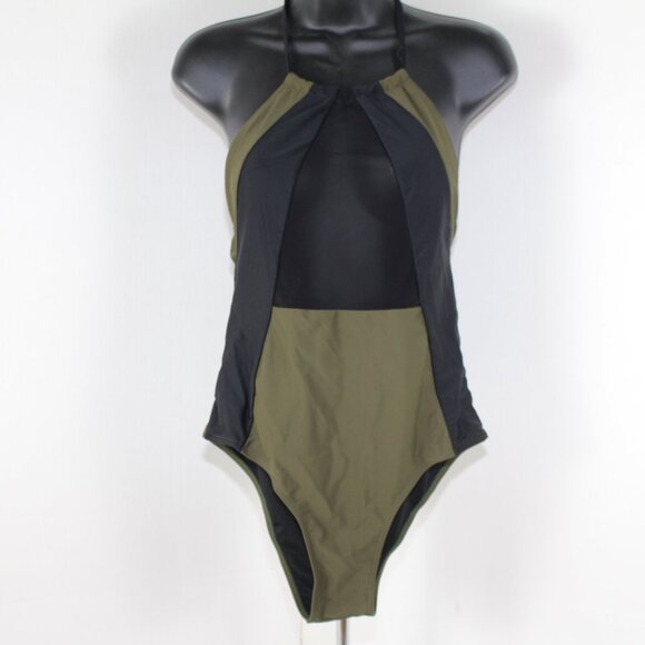 Bathing Suit - Picture 2 of 9